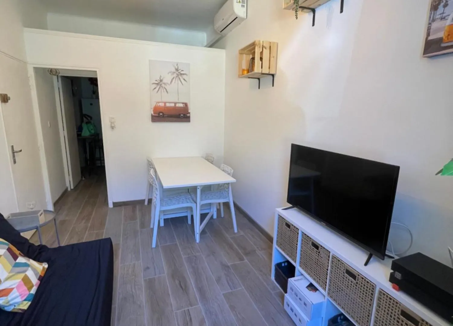 아파트 Appartement 4 Personnes A 2Mn Des Plages 툴롱